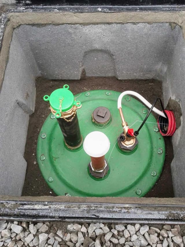 Citerne à mazout avant et après inertage